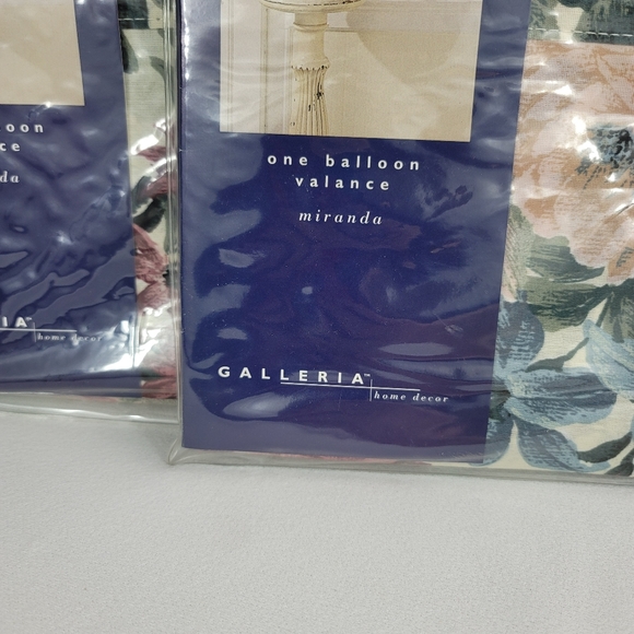 (2) Vtg Galleria Home Decor MIRANDA Balloon Valance - Floral - Picture 5 of 14